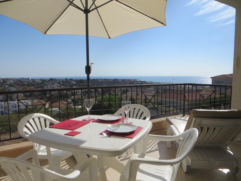 Melania Apartment Paphos Exterior foto